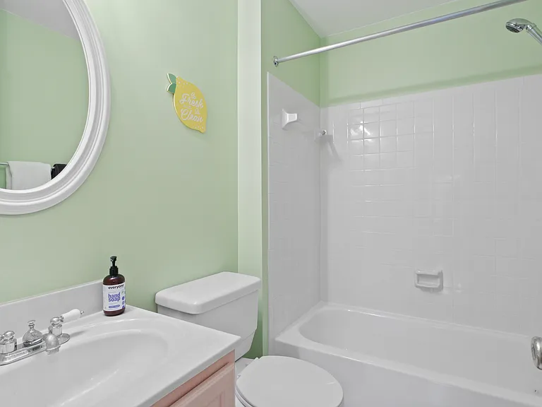 3366 Taleen Ct — Photo 23