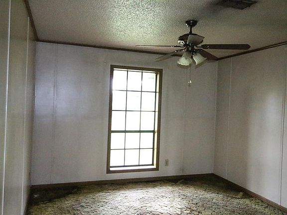 4th image of 2573 Blackshear Hwy