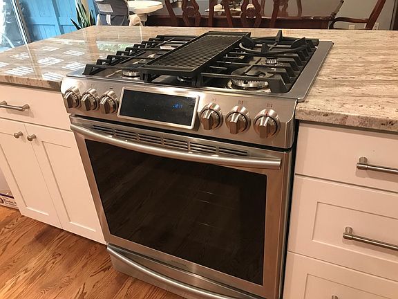 4th image of 12221 NE 61st St #2