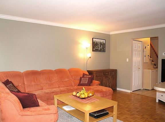 4th image of 1481 N Gatewood Ave #1481