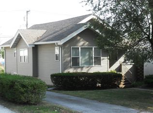 2537 Highway Ave, Highland, IN 46322