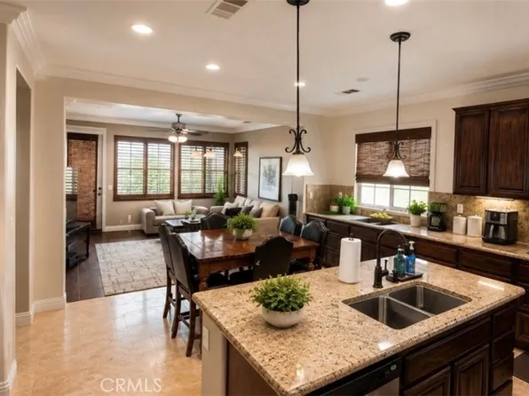 3002 W Muir Mountain Way, San Bernardino, CA 92407