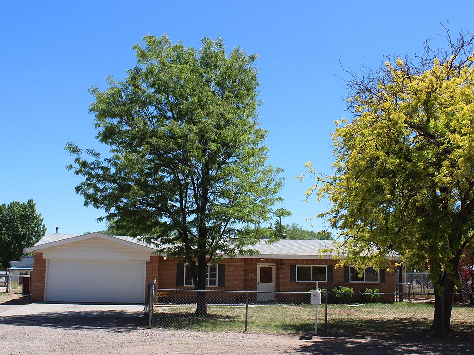 1st image of 375 Valle Verde Pl