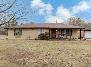 17928 Route 37, West Frankfort, IL 62896