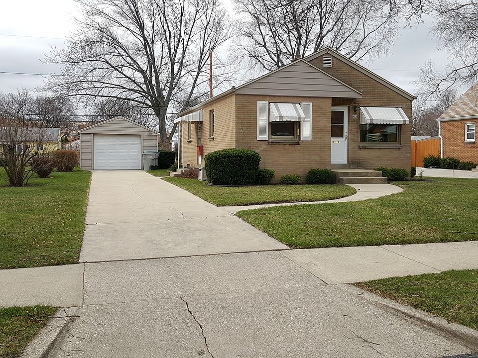 1st image of 419 W Van Norman Ave