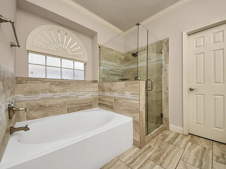6314 Holly Canyon Ct — Photo 33