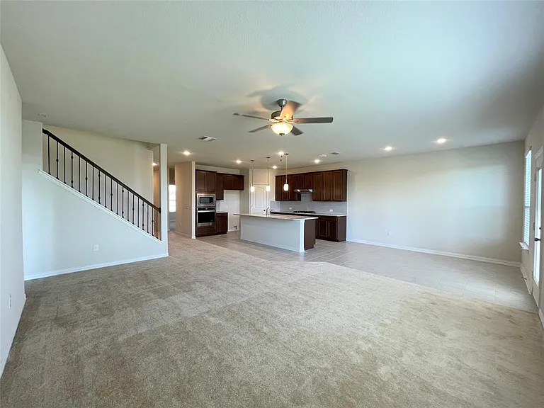 1805 Nelson St — Photo 11
