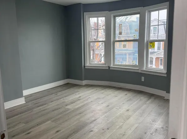 1810 Regina St, Harrisburg, PA 17103