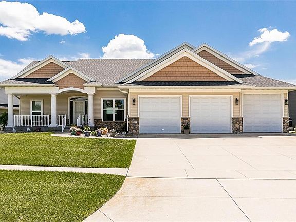 2nd image of 117 Willowood Dr