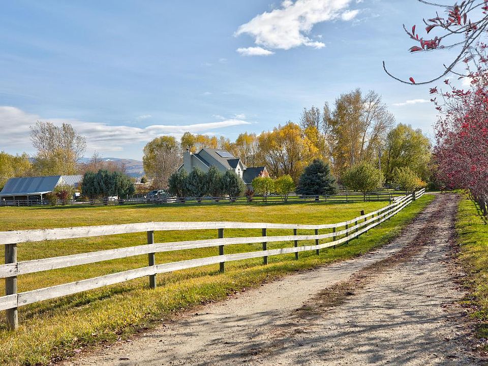 561 Cody Ln, Stevensville, MT 59870 Zillow