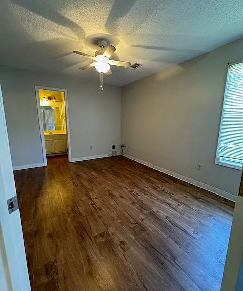 113 Willow Creek Rd — Photo 7