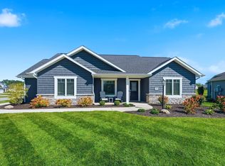 15296 Leo Creek Blvd, Leo, IN 46765