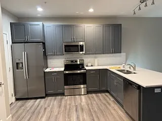 Kitchen - 1406 W Main St #134