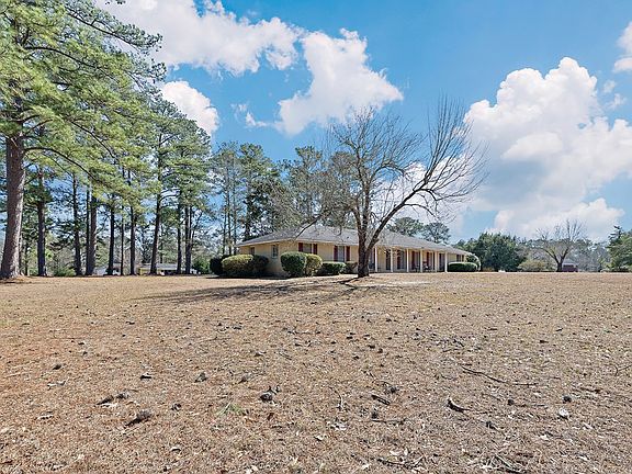 4th image of 2002 Spaulding Rd