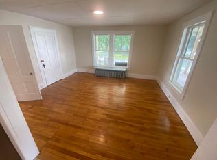 22 Beech St APT A, Woodsville, NH 03785