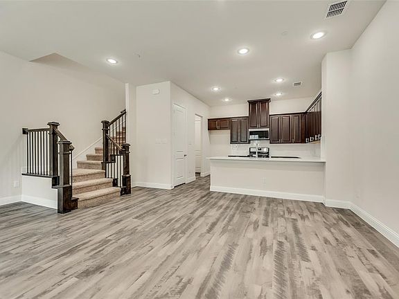 5th image of 1577 Windermere Way