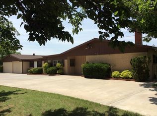 933 N Tripp Ave, Odessa, TX 79763