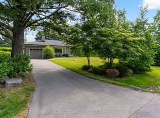 383 Maplehurst Ave, Oakville, ON L6L 4Y3