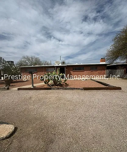 825 E Copper St Photo 1