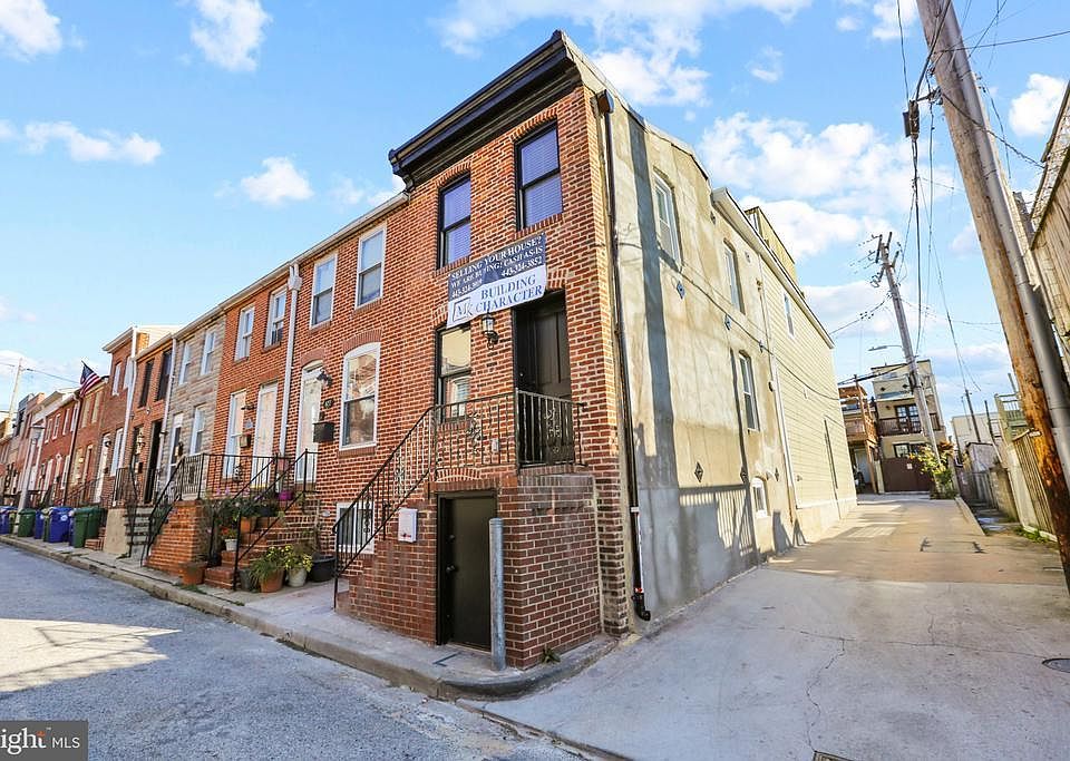 1st image of 629 S Port St