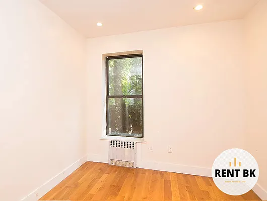 Rented by RENTBK LLC | media 4