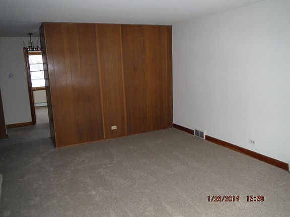 4th image of 331 Bohland Ave