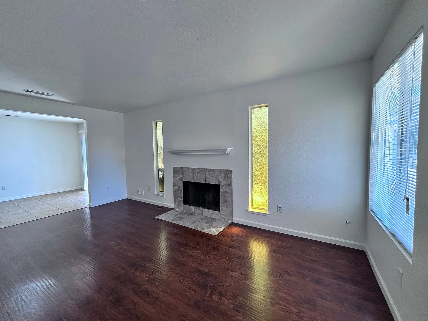 3148-3150 Laurelhurst Drive — Photo 4