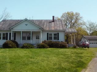 354 Cedar Hill Rd, Colonial Beach, VA 22443