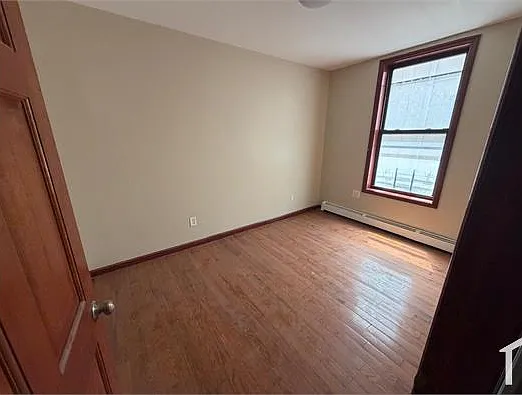 1243 Morrison Ave #1R — Photo 10
