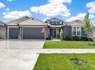 8911 W Purple Martin St, Star, ID 83669