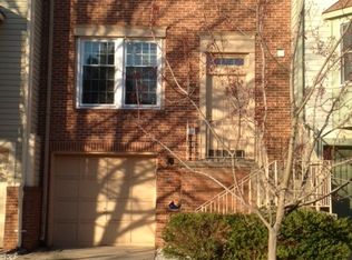 46814 Ironstone Ter, Sterling, VA 20164