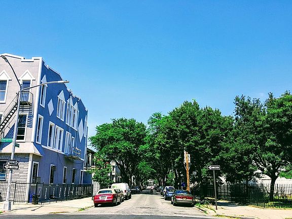 4th image of 119 Weirfield St #3A