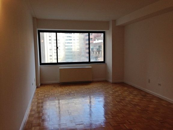 4th image of 200 E 87th St APT 11A