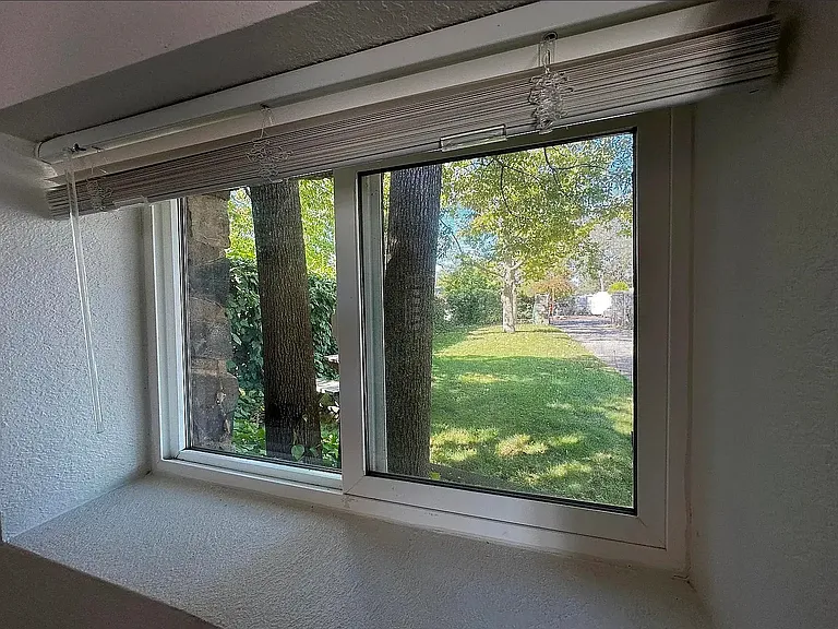 1254 Live Oak Ln — Photo 4