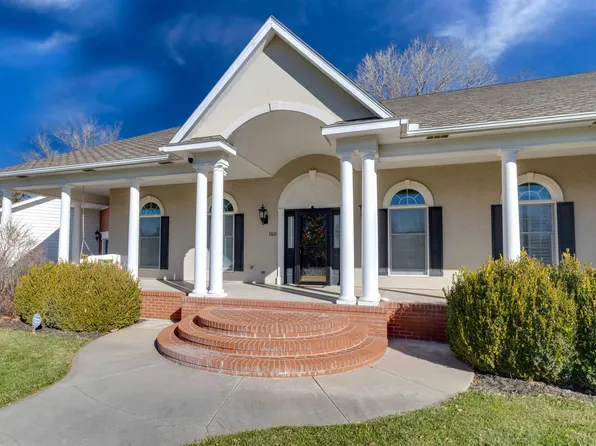 3308 Witmarsum Dr, Newton, KS 67117