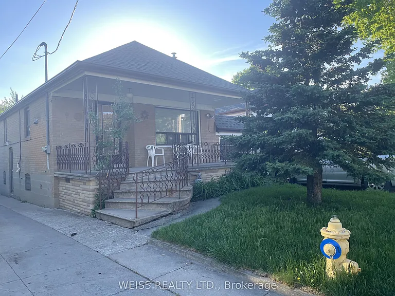 10 Danesbury Ave — Photo 22