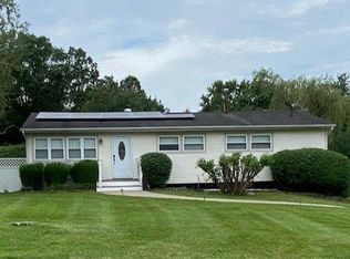 29 Larchwood Dr, Goshen, NY 10924