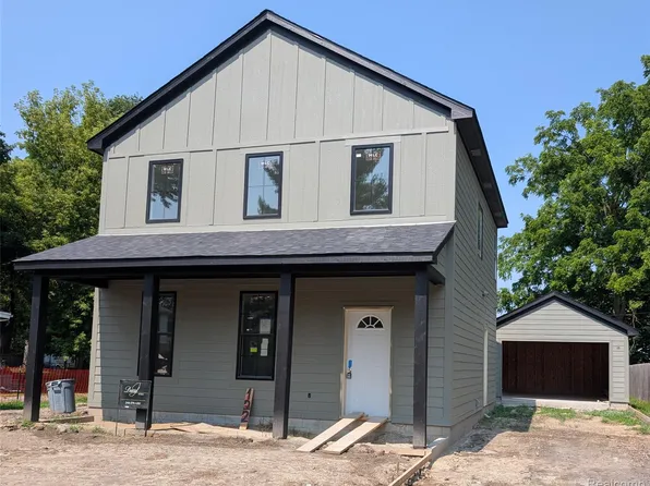 122 South Ave, Mount Clemens, MI 48043