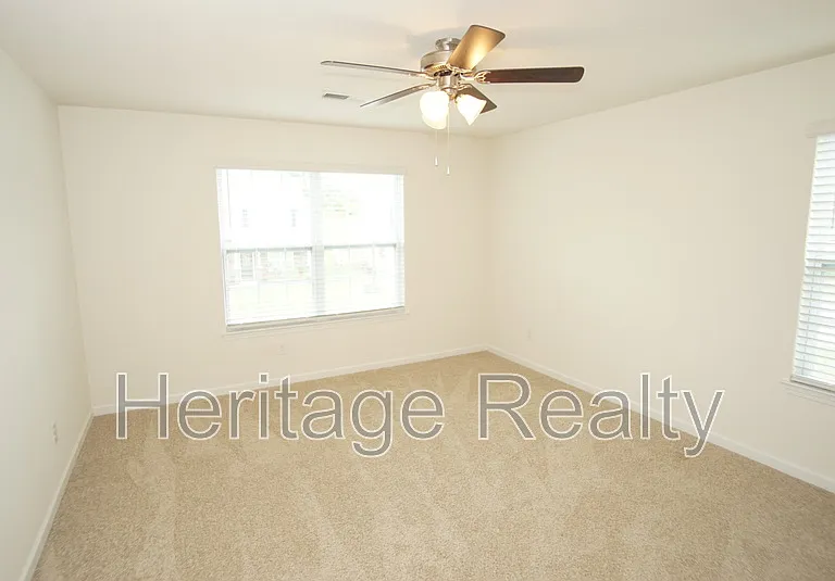 1537 Sergeant Ln — Photo 12