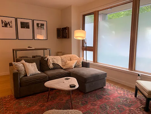 Rented by Compass | media 2