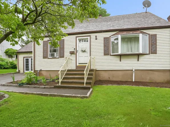 84 Hickory Street, West Haven, CT 06516