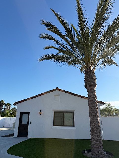 1st image of 31835 Villa Del Cielo Dr