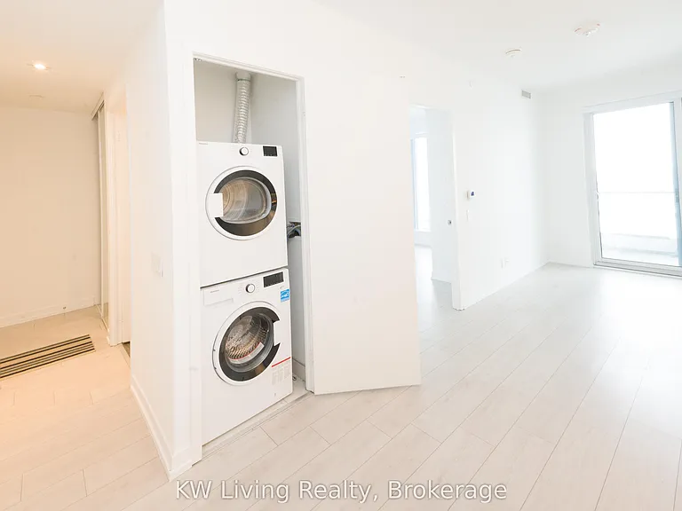 950 Portage Pkwy #3710 — Photo 5