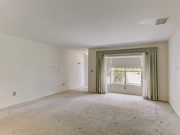 4th image of 4463 McKibben Dr