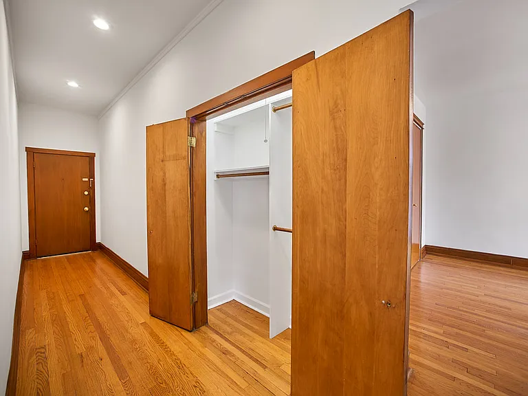 1055 W Hollywood Ave #3C — Photo 12