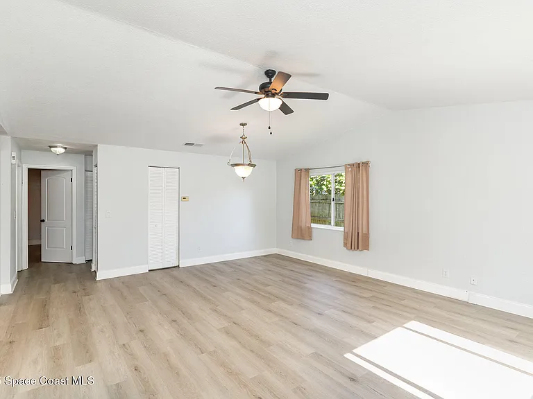 122 Atlas Ln — Photo 4