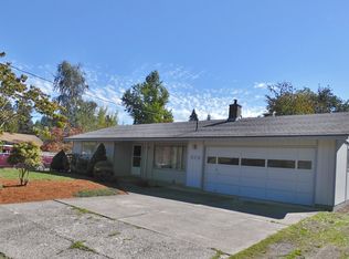 878 J St, Washougal, WA 98671