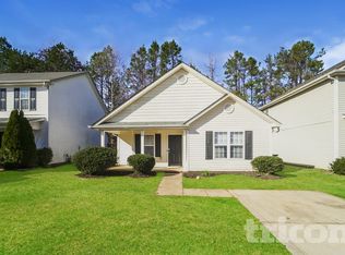 1347 Braveheart Ln, Charlotte, NC 28216