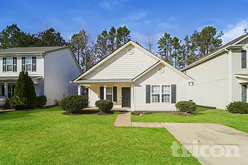 1347 Braveheart Ln Photo 1