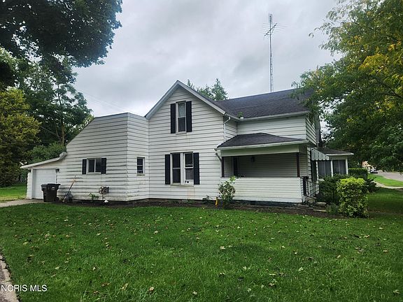 2nd image of 401 Summit St